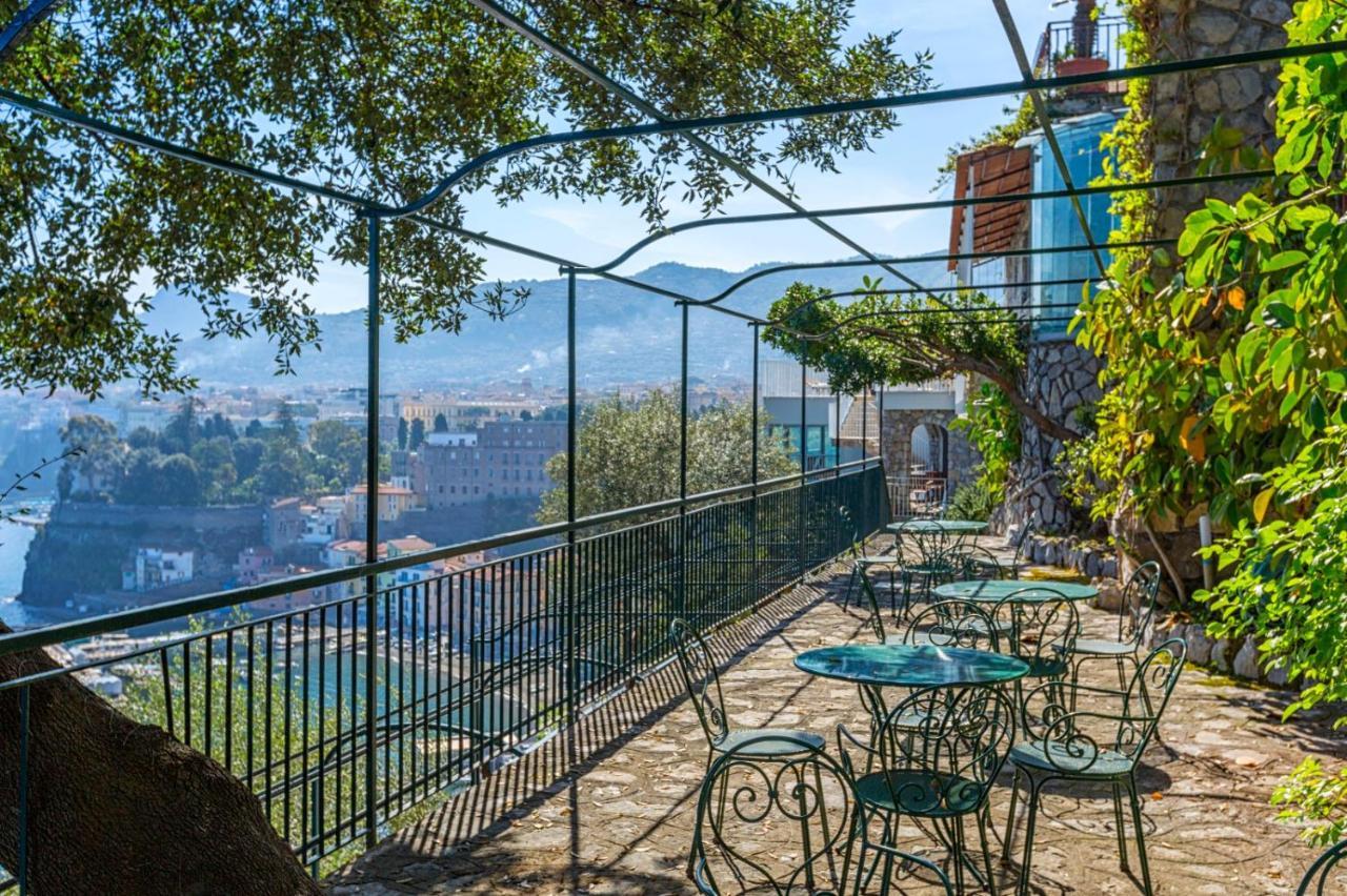 Hotel Belair Sorrento Dış mekan fotoğraf