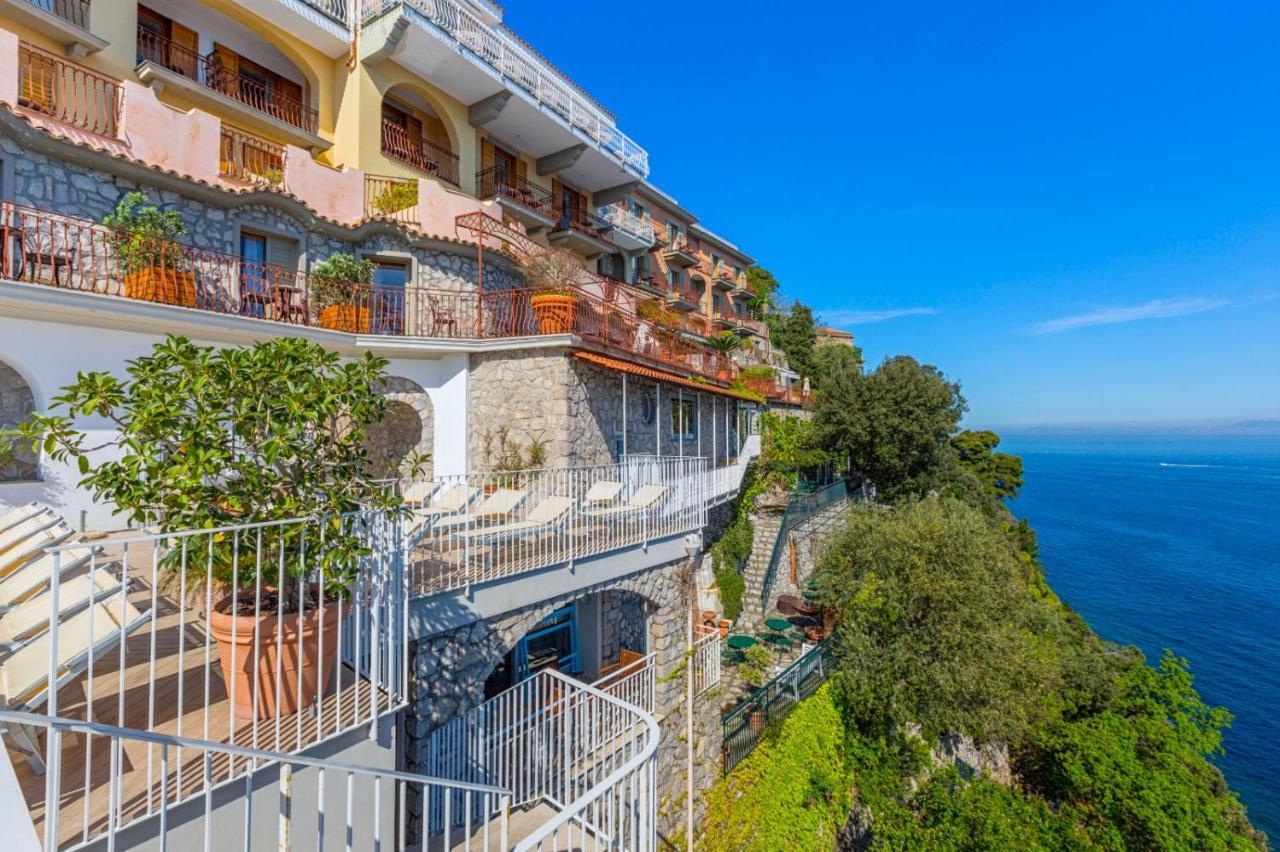 Hotel Belair Sorrento Dış mekan fotoğraf